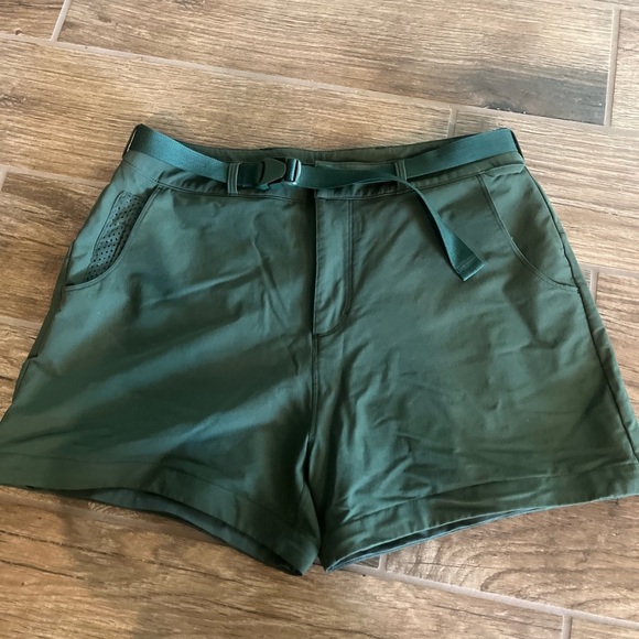 Outdoor Voices RecTrek Hiking Shorts - Picture 1 of 3